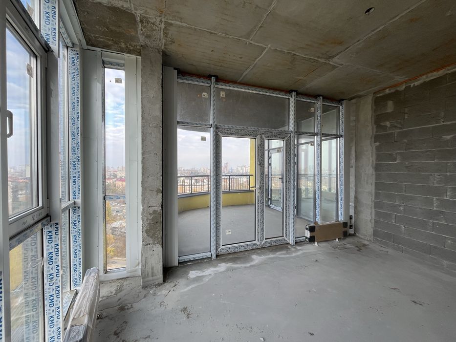 Продаж пентхаусу, Севастопольська площа, ЖК Медовий