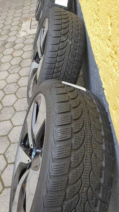 3618-Rodas completas em 20 5x112 Originais BMW i8