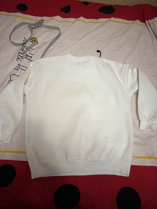 Тепла біла кофта