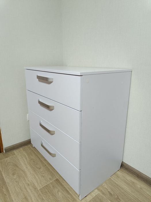 Продам комод на 4 шухляди