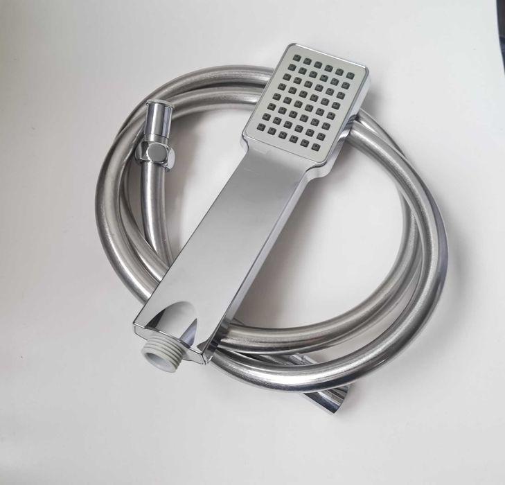 Baterie łazienkowe zestaw kaskadowy