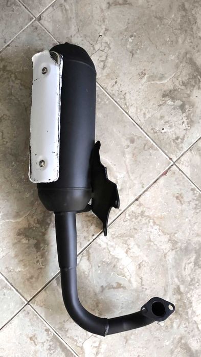 Escape nova para scooter TYPHOON