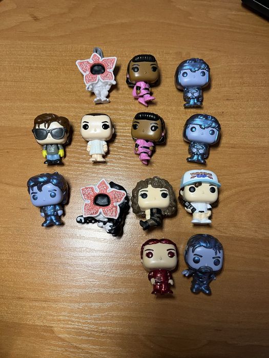 фігурки kinder joy Дивні дива/Stranger things