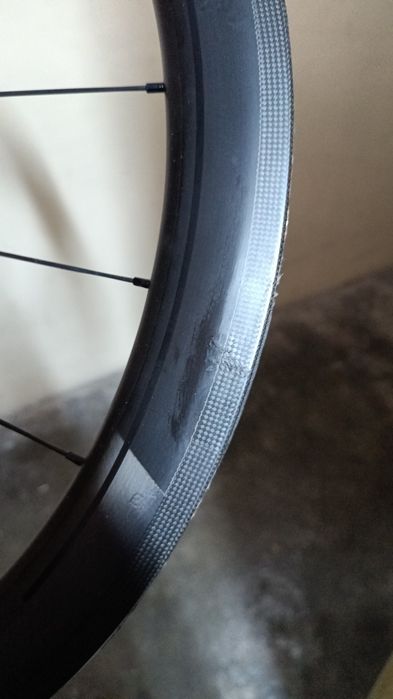 Reparação de quadros de fibra de carbono