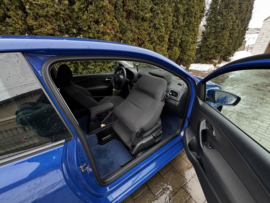 Автомобіль стан супер Volkswagen Polo 2012 1.4 бензин (85 к.с.)