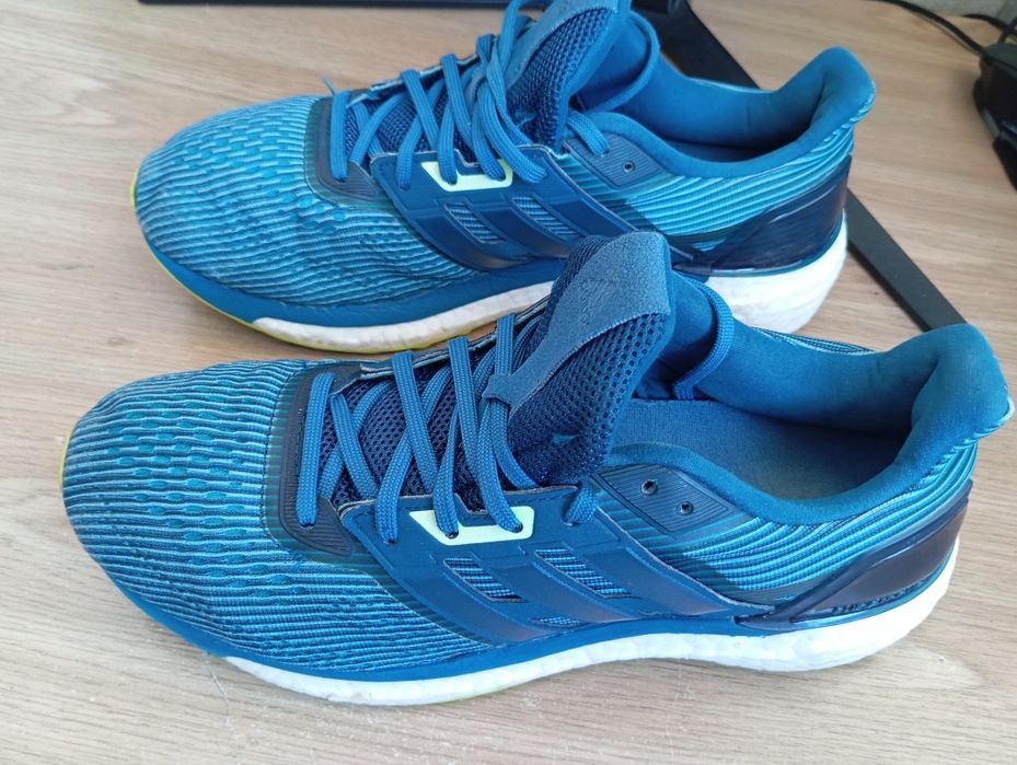 Кросівки Adidas 41 розмір