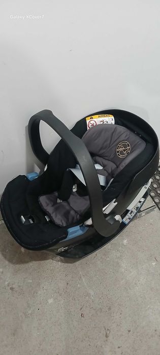 Fotelik samochodowy Cybex z bazą Isofix (0-13 kg)