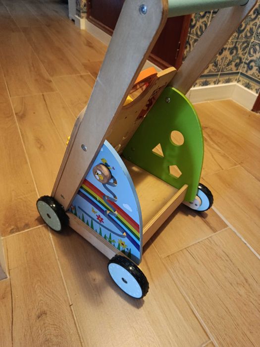 Andador infantil Lidl em madeira