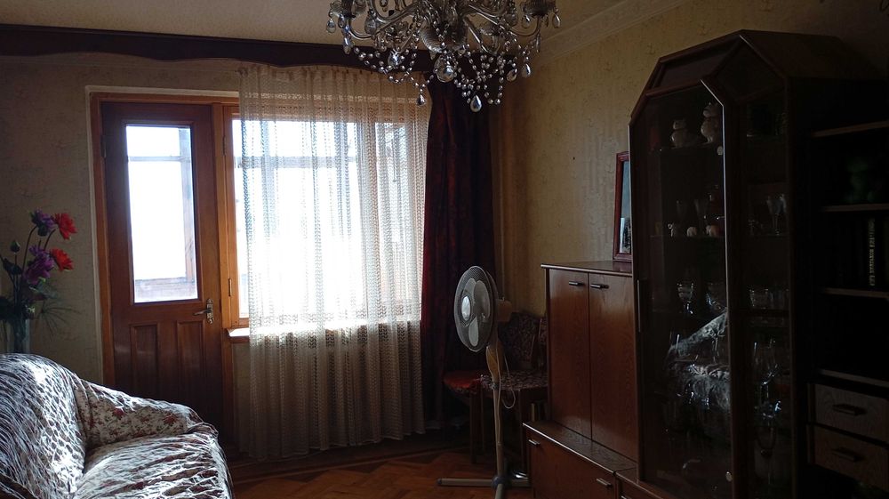 Продам 2-х комнатную квартиру на пр. Слобожанском