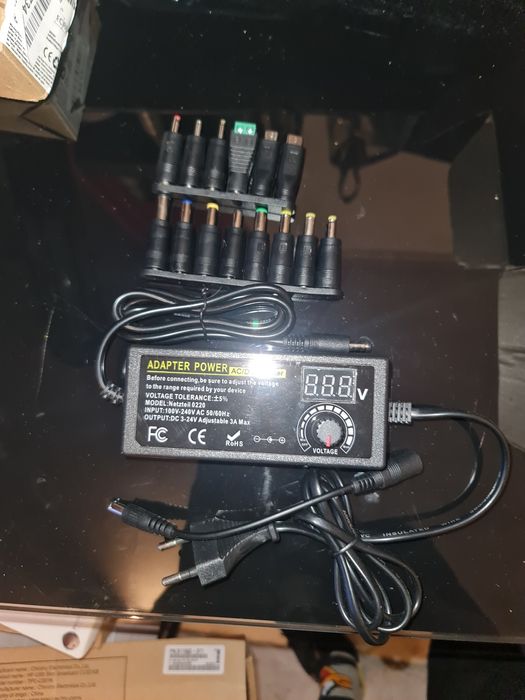 Fonte de alimentação universal AC/DC