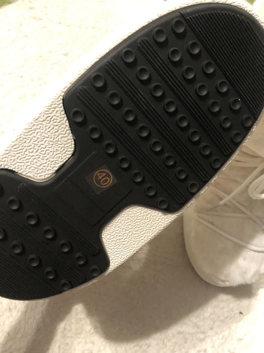 мун буты белые меховые moon boot