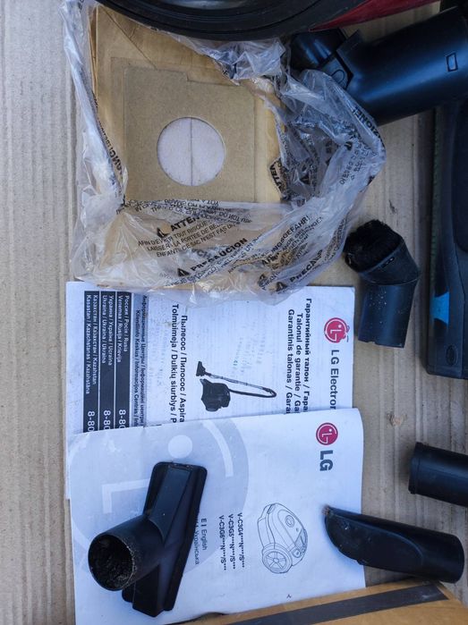 пилосос LG V-C3G51NTU 1500W