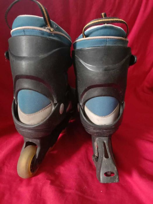 Ролики 36-39 розміру 550 грн