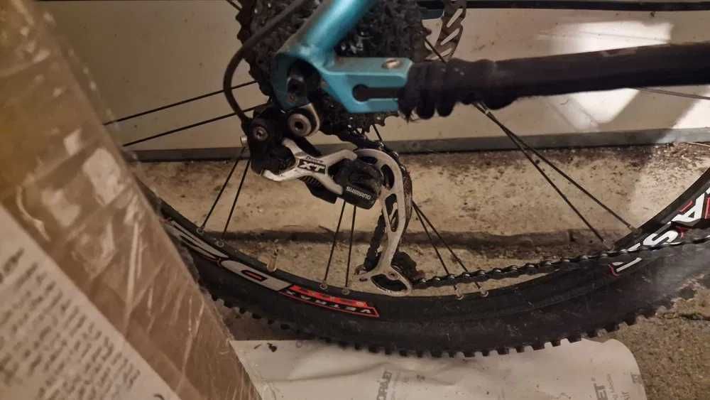 Rower M/L Full XC Kross Level Deore XT, hamulce tarczowe hydrauliczne