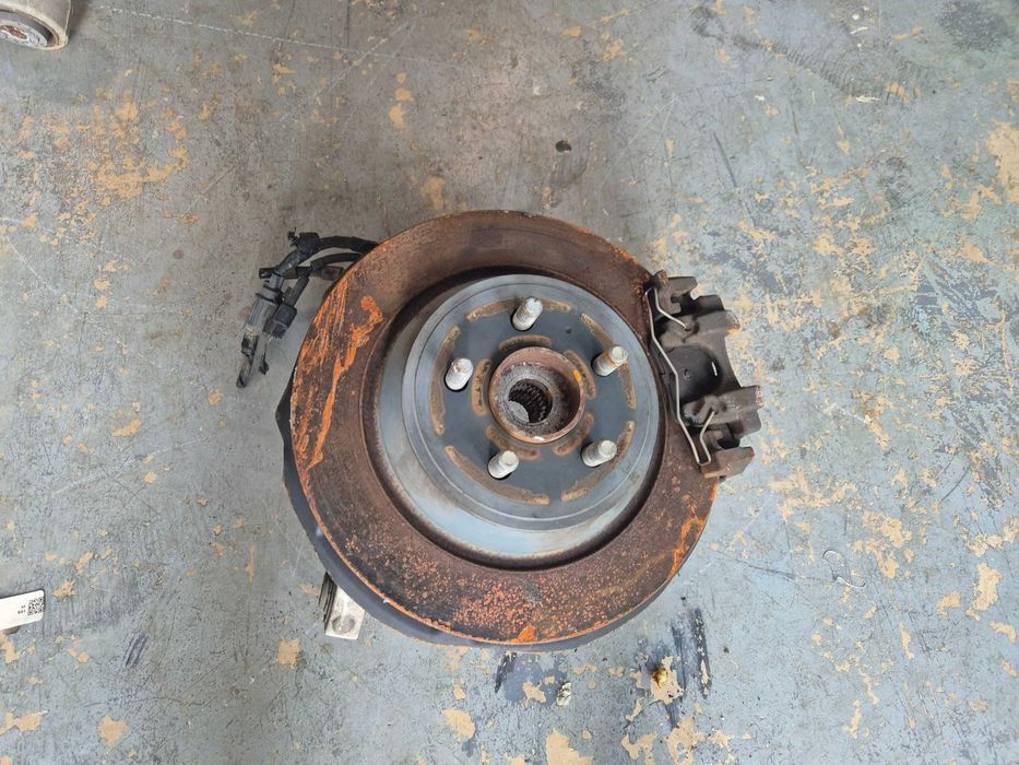 Ford Edge 2015 - 2018 Zwrotnica lewa tył