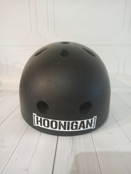 Kask na hulajnoge wyczynową