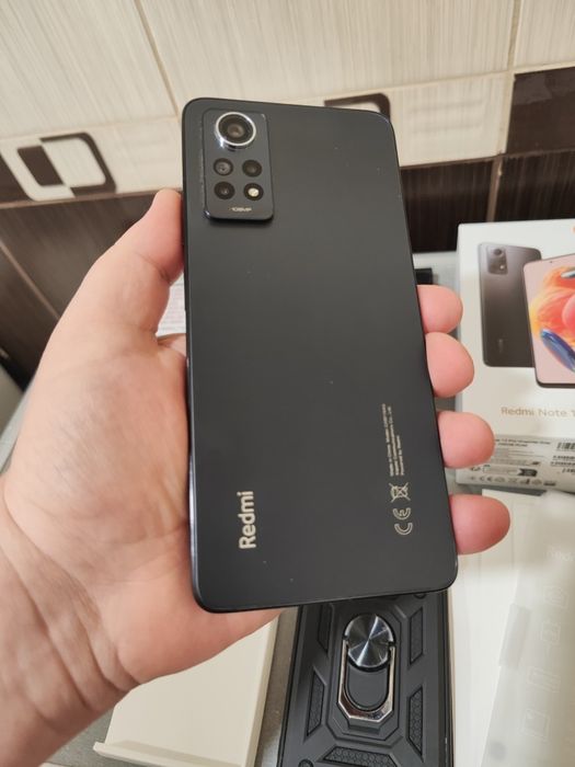 ИГРОВОЙ Xiaomi redmi note 12Pro, память 8+8-256гиг,хорошее состояние