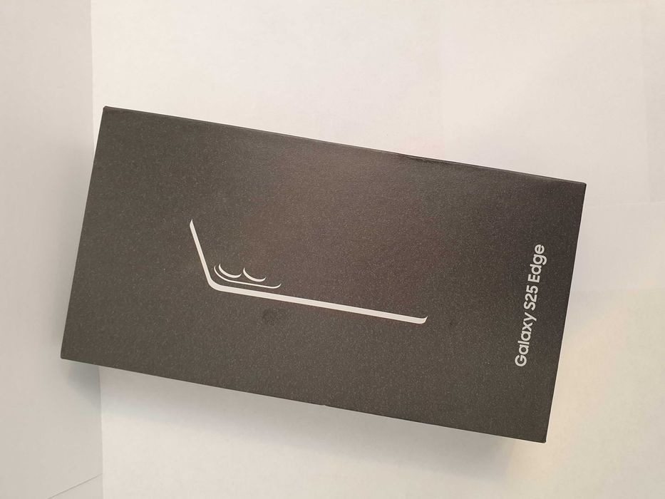 Samsung S25 EDGE czarny, srebrny 12/512gb nowy gw. 24m.