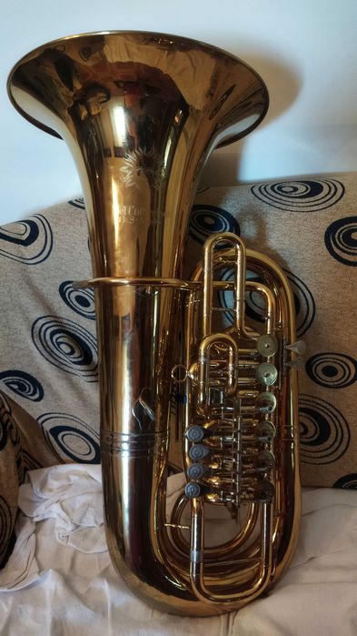 Tuba em fá B&S MelCulberson Galafura E Covelinhas • OLX Portugal