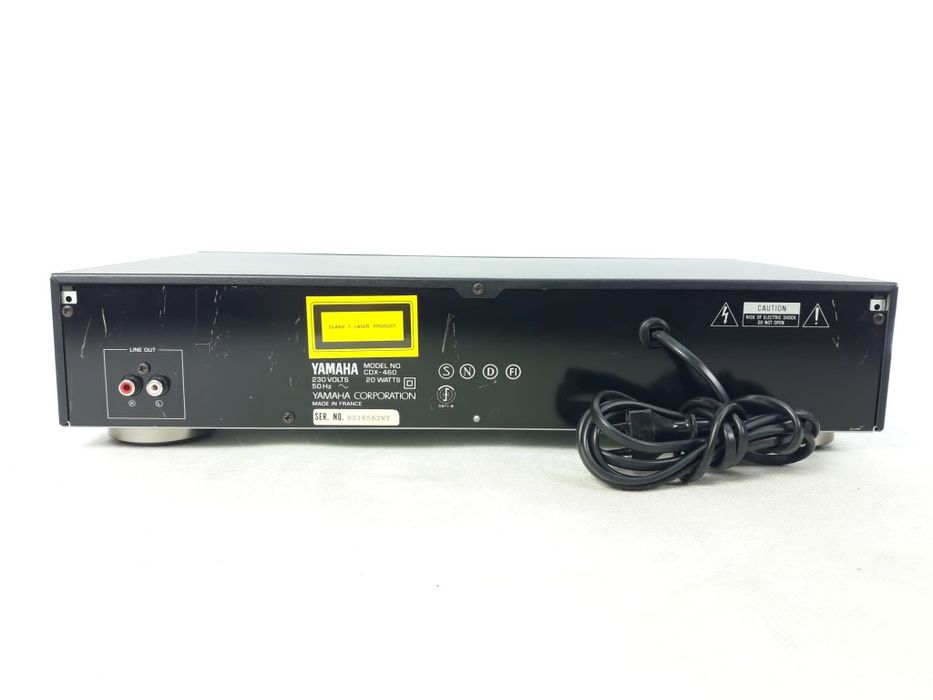 Yamaha CDX 460 rs odtwarzacz płyt CD czarny France Dobór Audio