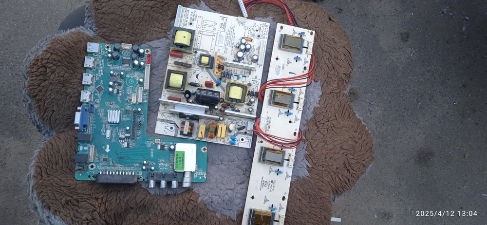 Продам электронные плати от телевизора,