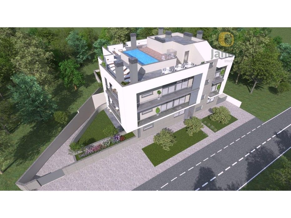 Excelente T2, NOVO, com piscina, jardim, arrecadação e garagem