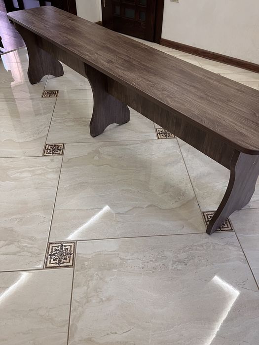 Лавка в двох кольорах