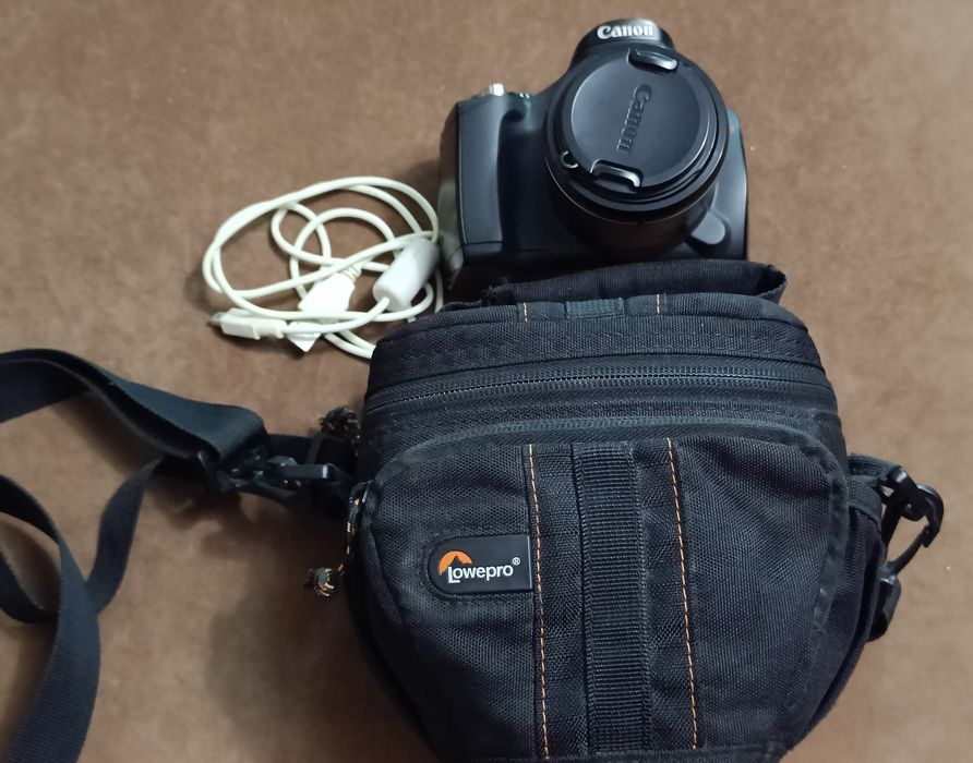 Продам фотоапарат Canon в рабочему стані