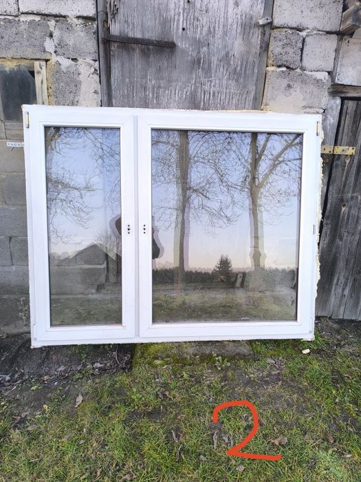 Okna używane  trzy sztuki