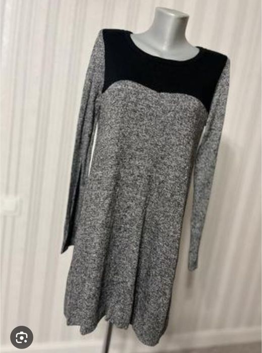 Теплое платье М&S