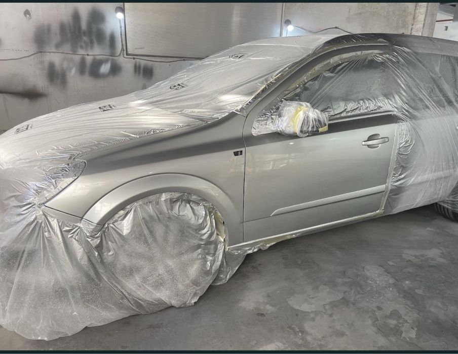 Pinturas e Restaurações de Automóvel