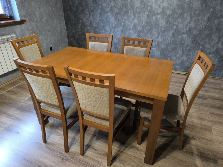 Stół rozkładany + 6 krzeseł