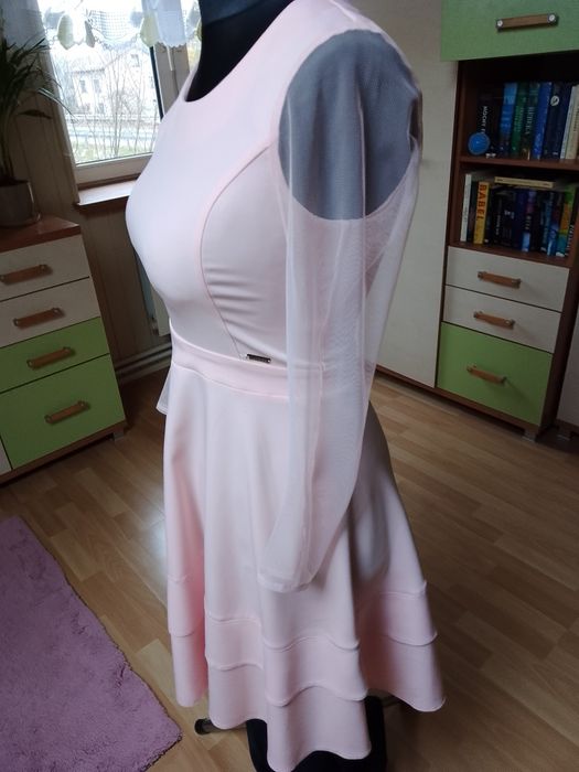 Sukienka wesele studniówka półmetek piękna M