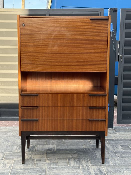 Witryna.Sekretarzyk F.Mezulanik. Czechoslowacja.