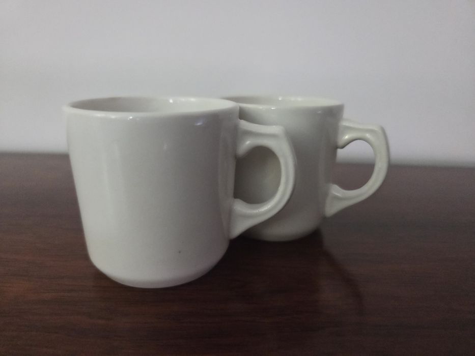 2 chávenas de café Sacavém