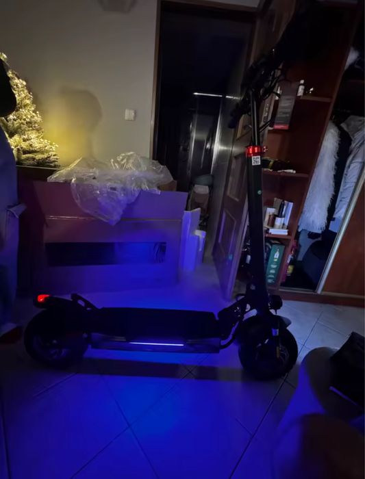 Hulajnoga elektryczna iscooter ix3