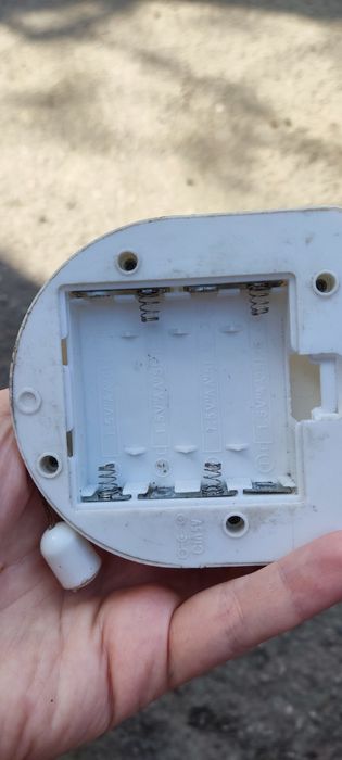 Лампа на батарейках под восстановление или на запчати