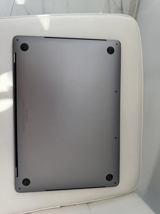 MacBook Pro 13 Touh Bar