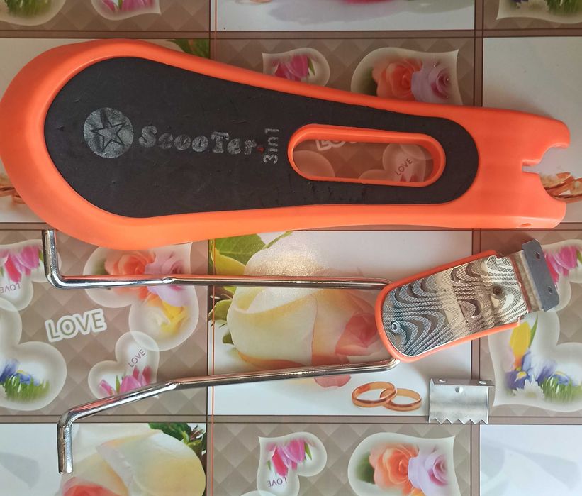 Сидіння, гальма для самоката ScooTer запчастини