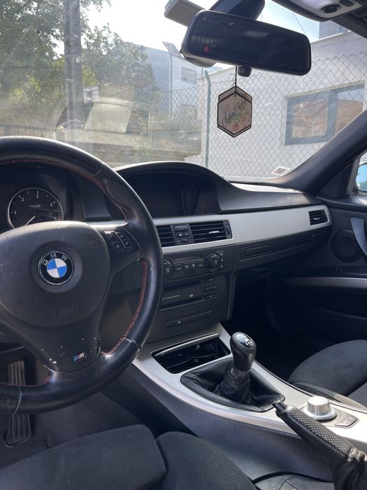 Bmw 320d E91 - Selo Antigo