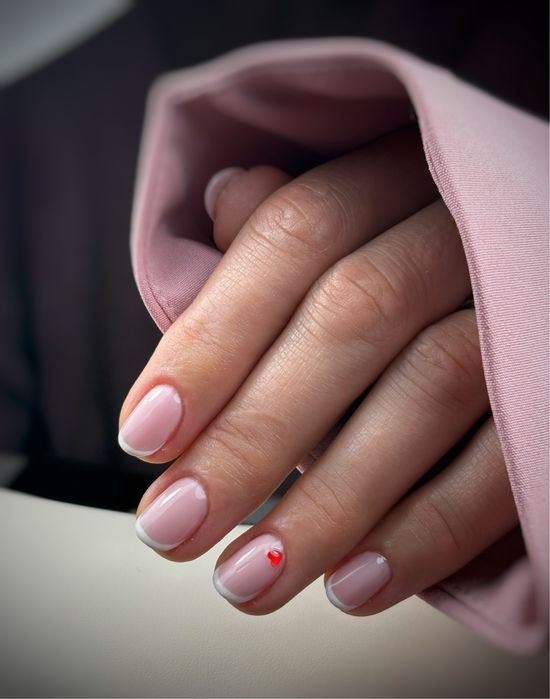 Paznokcie, brwi, laminacja rzęs