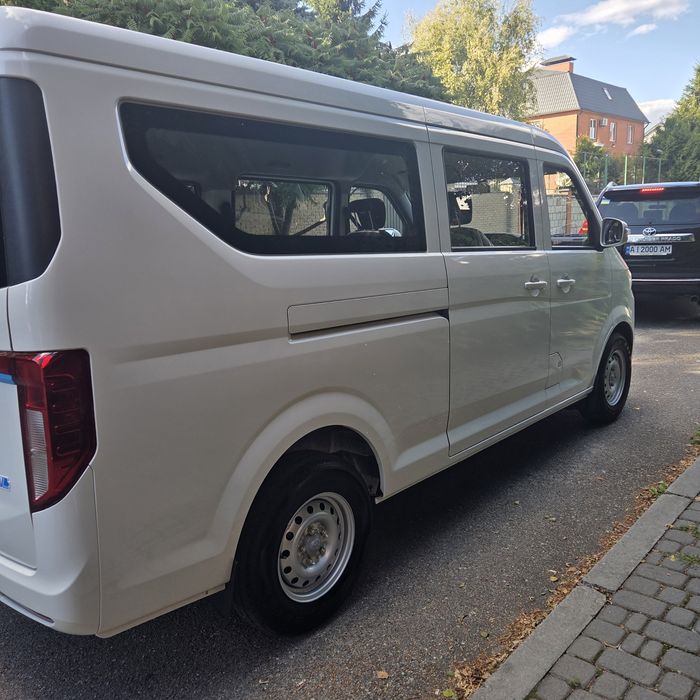 Електробус  грузопассажир