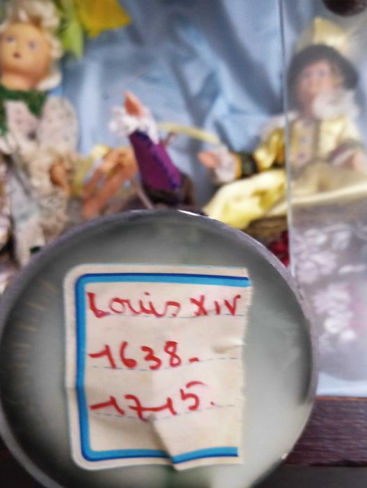 Móvel Brinquedos Bonecas Antigas Coleção