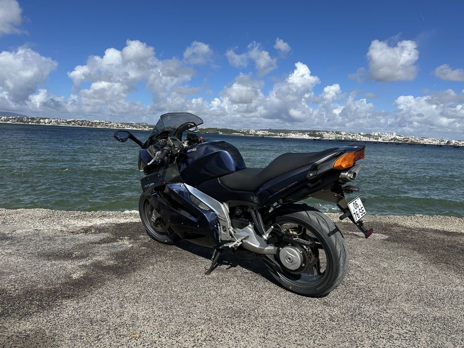 Aprilia RST 1000 Futura Unica em Portugal