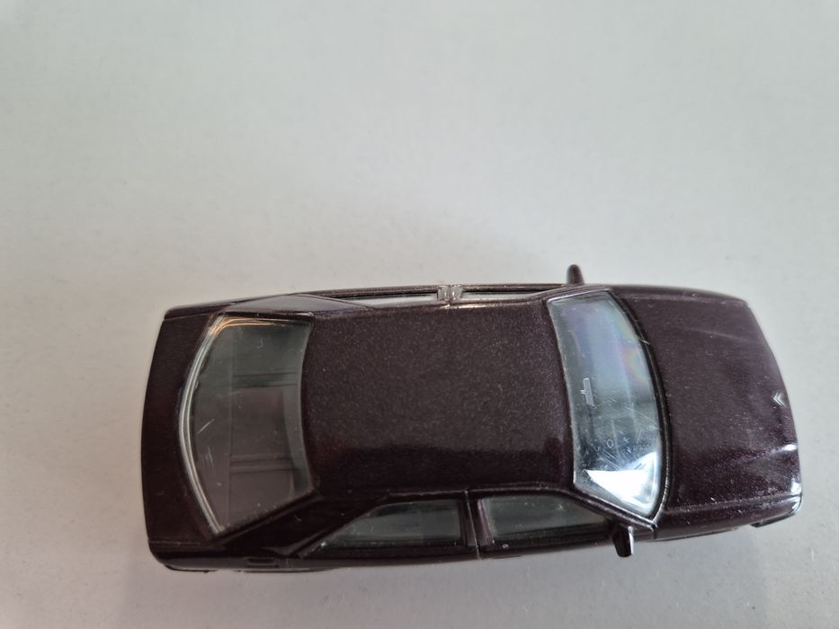Bburago auto samochód skala 1:43 Citroen Xantia
