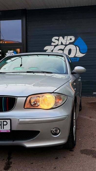 Samochód BMW E87 Seria 1