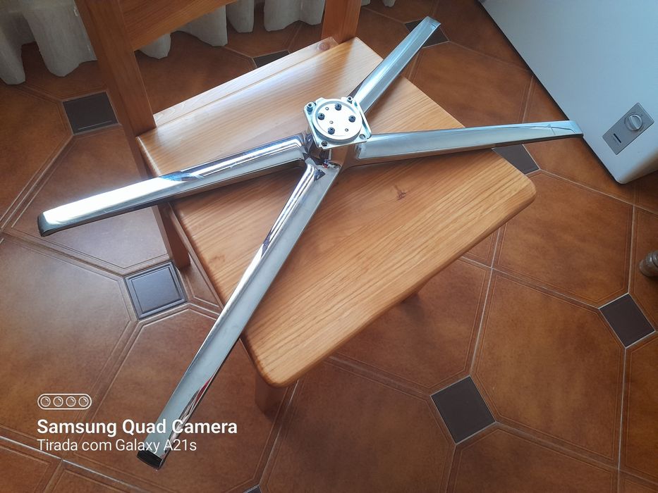 Base para TV - 10€