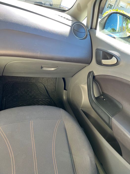 Seat Ibiza 1.2 2011 5 portas — photo 4