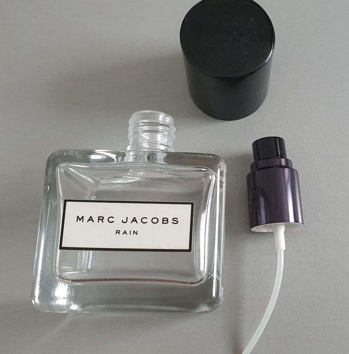 Flakon do perfum Marc Jacobs