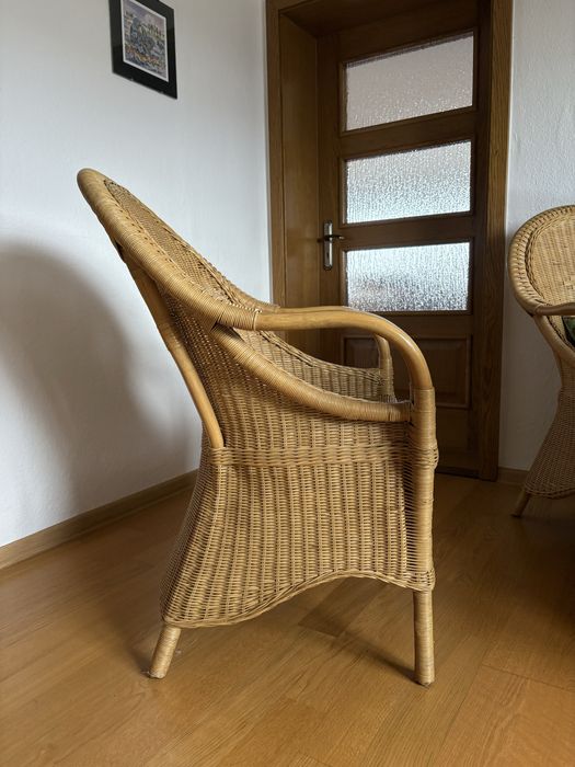 Rattanowy zestaw ogrodowy - 4 krzesła + stół